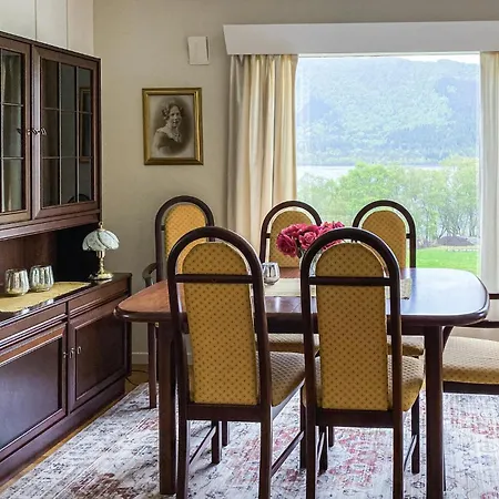3 Bedroom Gorgeous In Hareid Tatil Evi *