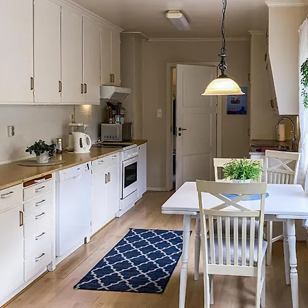 Gorgeous In Hareid With Kitchen *