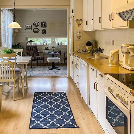 Gorgeous In Hareid With Kitchen * Ulsteinvik